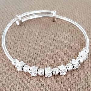 999 Fine Silver Adjustable Bangle Bracelet, 13 Flower/Round Beads, Stamped, EUC